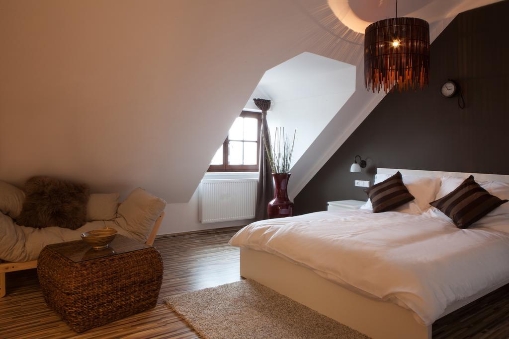 Hotel Koruna Chlumec nad Cidlinou Eksteriør bilde
