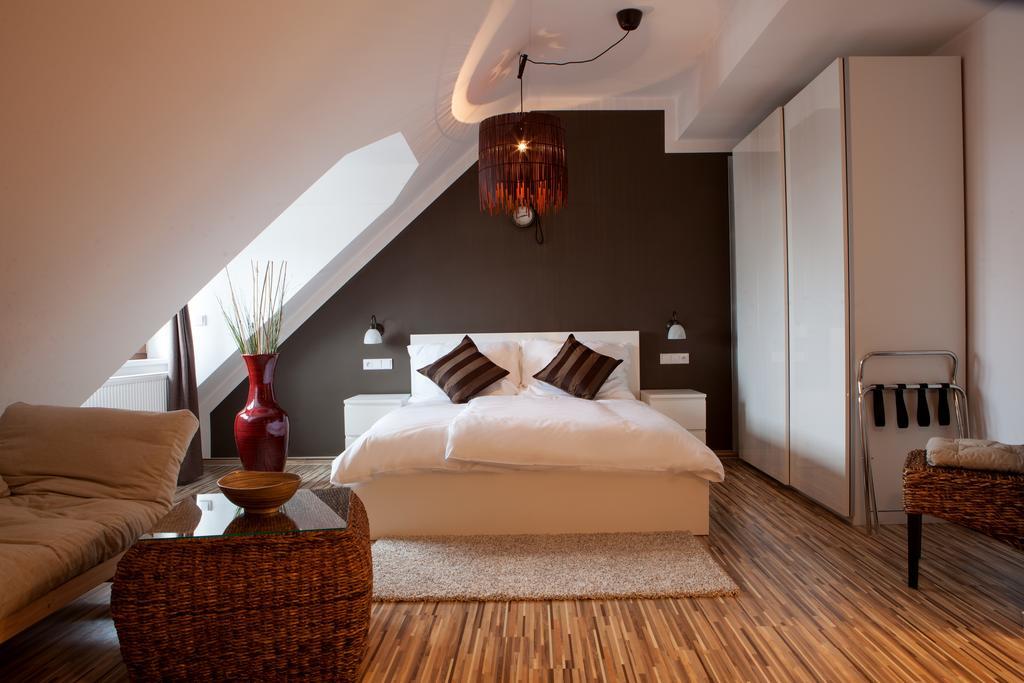 Hotel Koruna Chlumec nad Cidlinou Eksteriør bilde
