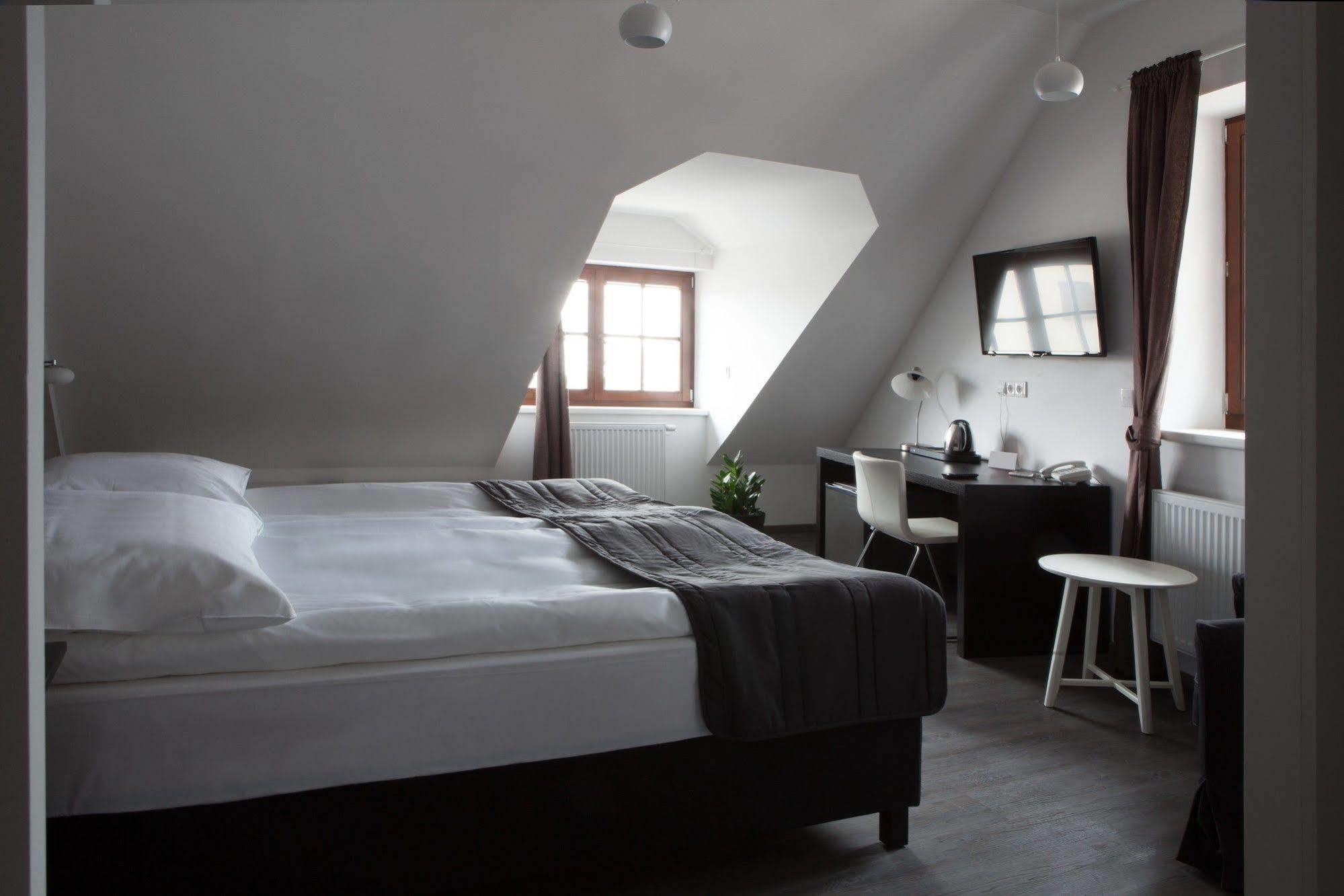 Hotel Koruna Chlumec nad Cidlinou Eksteriør bilde